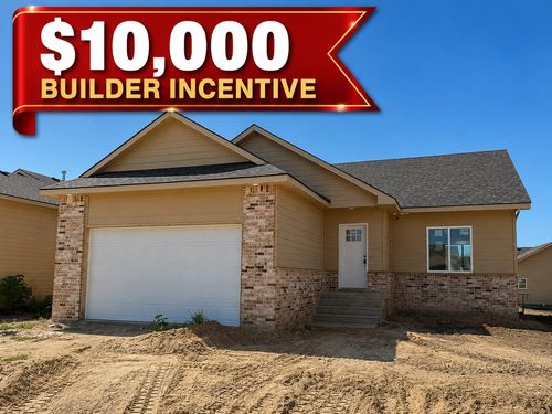 8973 E Joshua St, Bel Aire, KS, 67226-2371 | Card Image