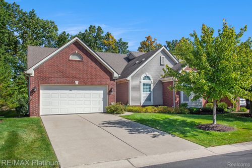 1338 Andover Cir, Commerce Township, MI, 48390-2262 | Card Image
