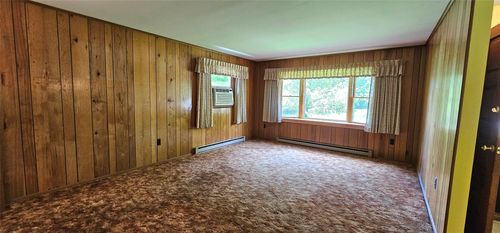 24 Buff Rd, Cochecton, NY, 12726-5502 | Card Image