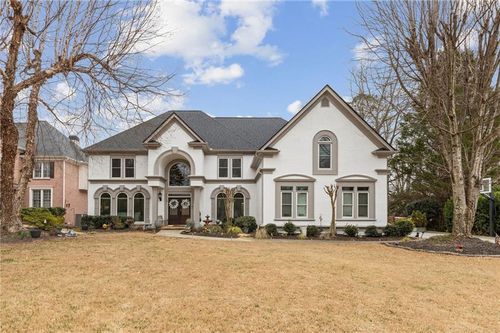 9395 Stoney Ridge Ln, Alpharetta, GA, 30022-7686 | Card Image