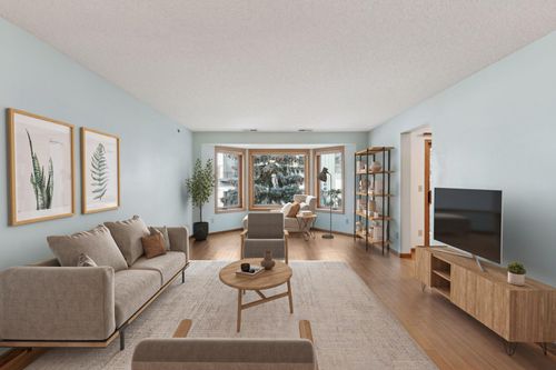 apt-303-32 11th Ave S, Hopkins, MN, 55343-7570 | Card Image