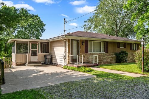 218 Brand Ave, Imperial, PA, 15126-1102 | Card Image