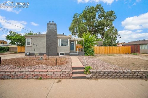 611 E Pitkin Ave, Pueblo, CO, 81004-2348 | Card Image