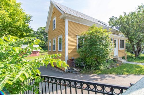 499 Vt Route 114, East Burke, VT, 05832 | Card Image