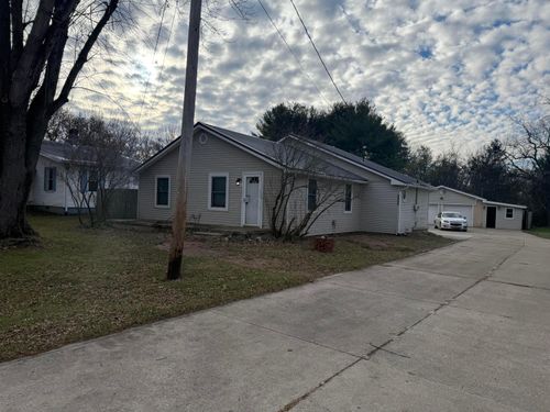 3485 Lancaster Kirkersville Rd Nw, Lancaster, OH, 43130-8975 | Card Image