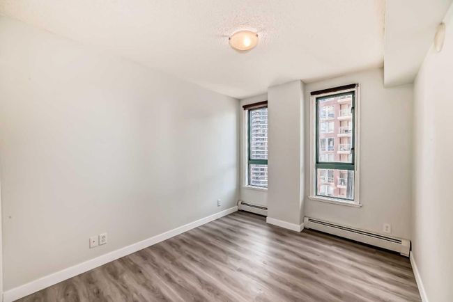 1016 - 1111 6 Ave Sw, Condo with 2 bedrooms, 1 bathrooms and 1 parking in Calgary AB | Image 23