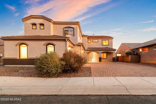 8695 W Cadwell Way, Marana, AZ, 85653-8880 | Card Image