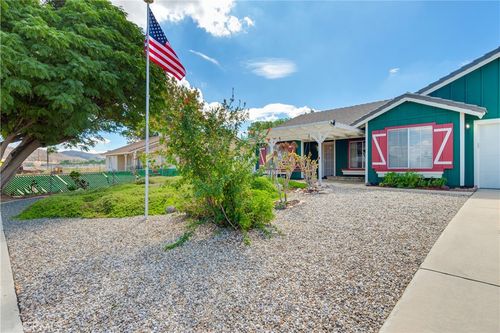 31581 Contour Ave, Nuevo, CA, 92567-9233 | Card Image