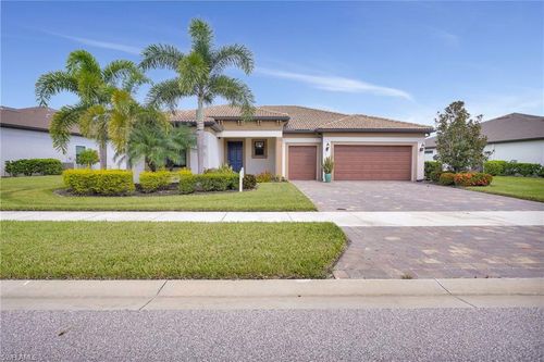 11752 Bowes Cir, FORT MYERS, FL, 33913-8275 | Card Image