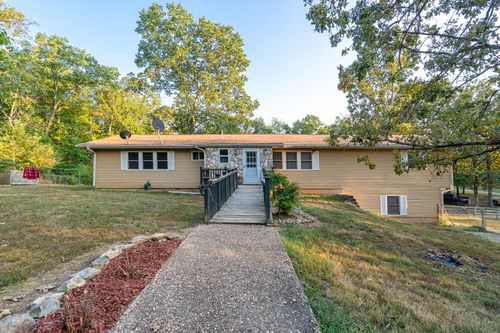 9888 County Road 8490, West Plains, MO, 65775-6705 | Card Image