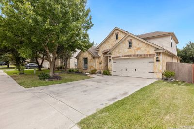 578 Secretariat Dr, House other with 4 bedrooms, 3 bathrooms and null parking in Schertz TX | Image 2