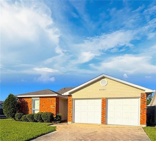 6991 Pinebrook Dr, New Orleans, LA, 70128-2622 | Card Image