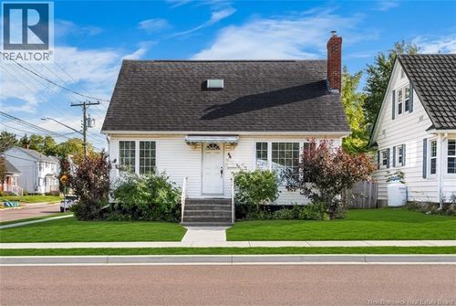 44 Sherrard Ave, Moncton, NB, E1C3J6 | Card Image