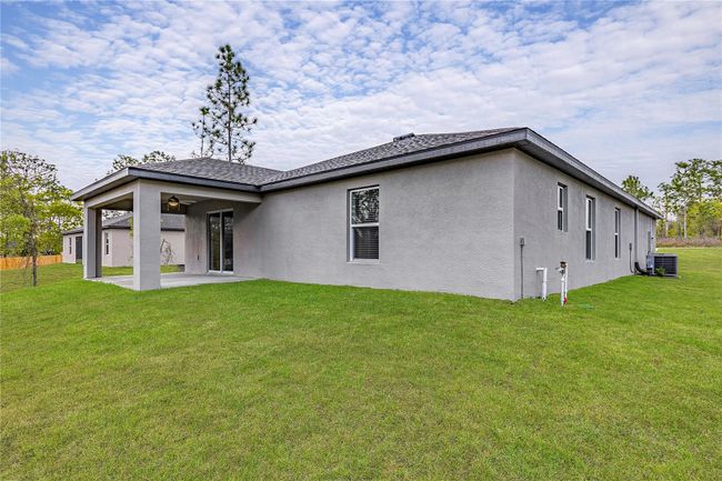 11219 Liberto Road, House other with 3 bedrooms, 2 bathrooms and null parking in Weeki Wachee FL | Image 2