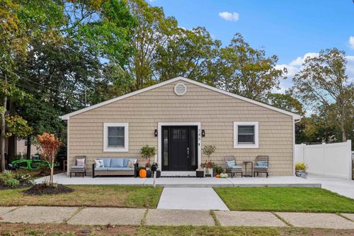 746 4th Street, Somers Point, NJ, 08244 | Card Image