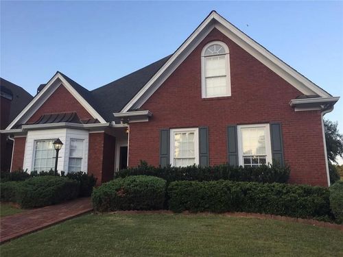 1935 Glenhurst Dr, Snellville, GA, 30078-6779 | Card Image