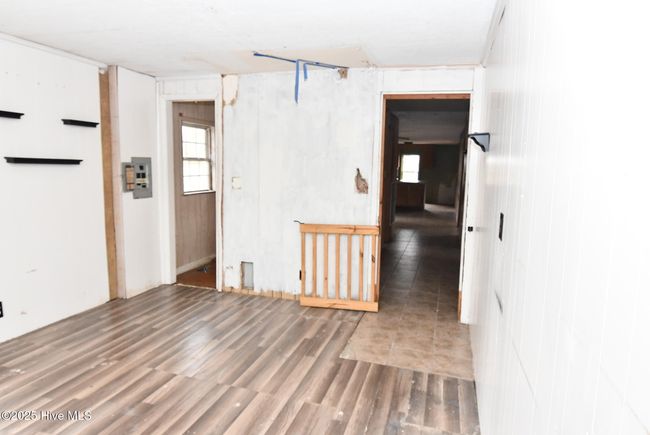 Bedroom 1 Closets | Image 11