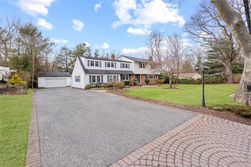 84 Woodchuck Hollow Rd, Cold Spring Harbor, NY, 11724-2436 | Card Image