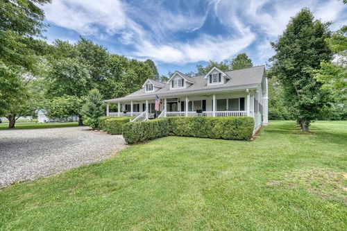 162 Grand View Rdg, Young Harris, GA, 30582-3556 | Card Image