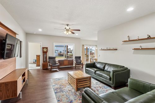 500 Se 13th St, Grimes, IA, 50111-4802 | Card Image