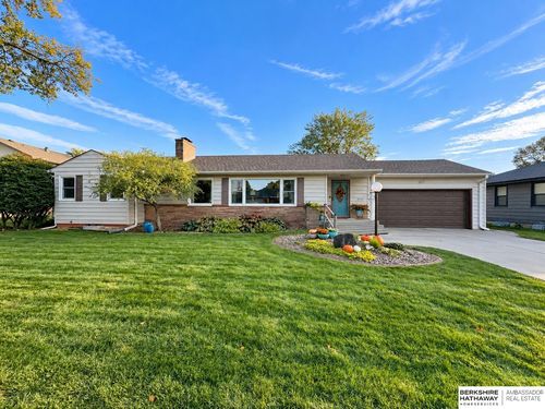 1717 Phelps Ave, Fremont, NE, 68025-4422 | Card Image