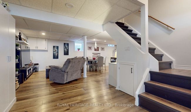 28 Cawker Crt, House other with 5 bedrooms, 4 bathrooms and 4 parking in Whitby ON | Image 34