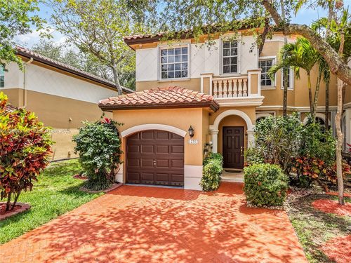 12752 Sw 49th Ct, Miramar, FL, 33027-5824 | Card Image