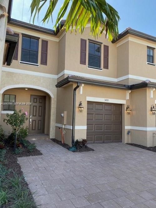 3470-3470 W 106th Ter, Hialeah, FL, 33018-4622 | Card Image