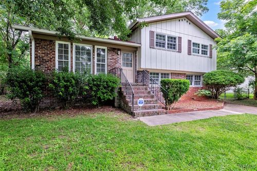 1713 Serene Cir, Center Point, AL, 35215-5816 | Card Image