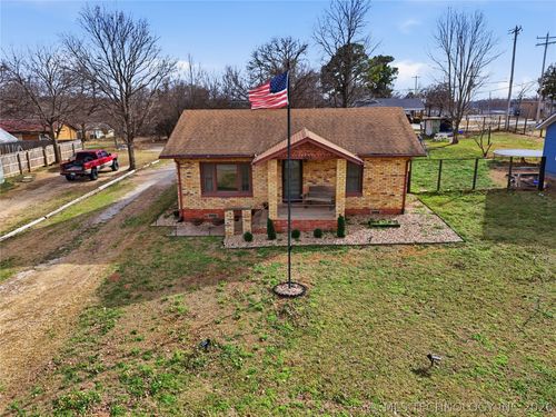 1004 W Pawnee St, Cleveland, OK, 74020-3012 | Card Image