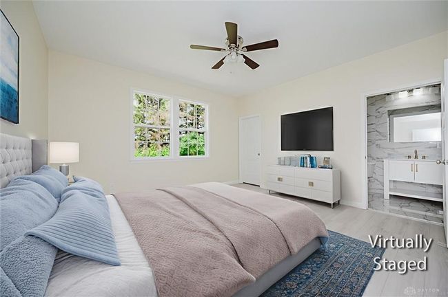Primary bedroom with full bath | Image 25