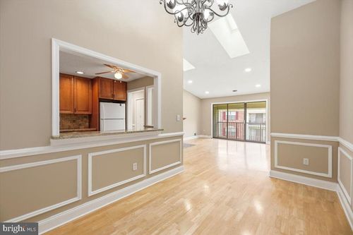 47 Mendrey Ct, Lawrence, NJ, 08648-2661 | Card Image