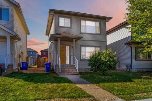 128 Juniper St, Fort Mcmurray, AB, T9K0M8 | Card Image