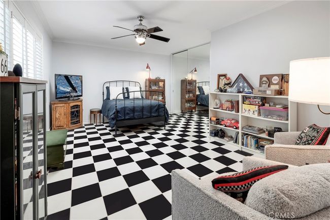 1627 Seal Way, House other with 3 bedrooms, 4 bathrooms and 4 parking in Seal Beach CA | Image 20