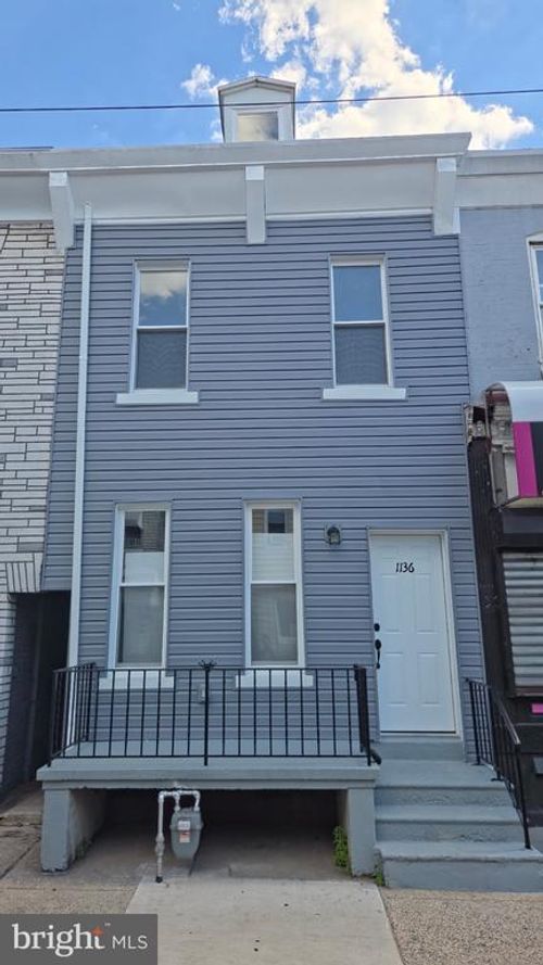 1136 Muhlenberg St, READING, PA, 19602-2083 | Card Image