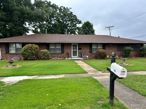 534 Carroll Street, Sikeston, MO, 63801 | Card Image