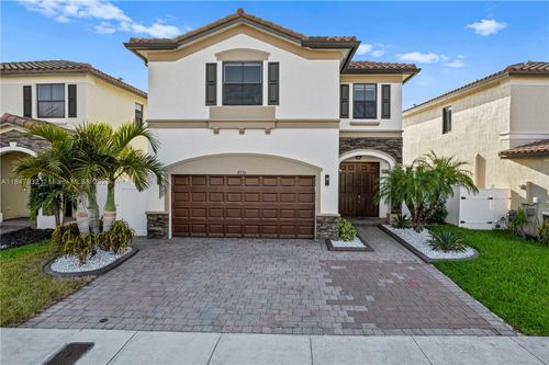 8776 W 33rd Ave, HIALEAH, FL, 33018-1868 | Card Image