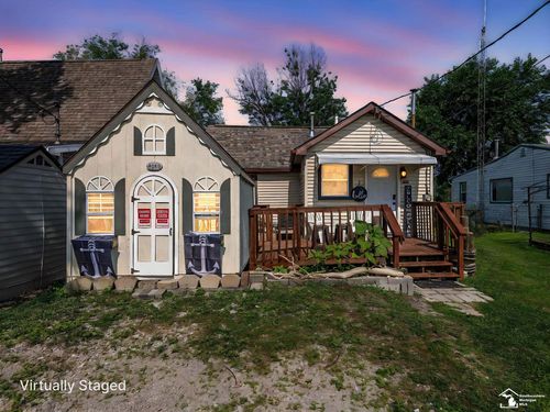 2958 Morin Point St, Erie, MI, 48133-9684 | Card Image