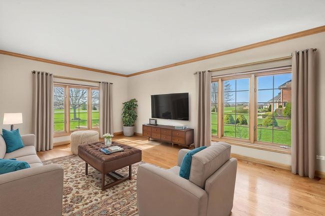 7061 W Boyington Ln, House other with 3 bedrooms, 3 bathrooms and 3 parking in Monee IL | Image 13