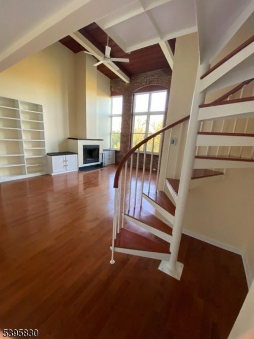 262 Main St, Little Falls, NJ, 07424-1371 | Card Image