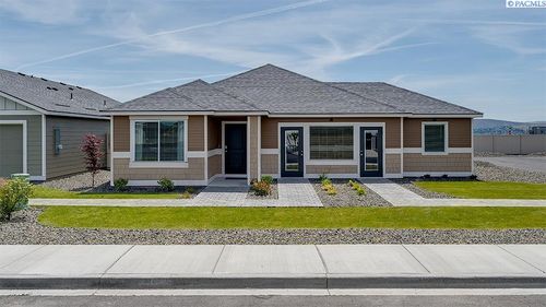 11328 Norfolk Drive, Pasco, WA, 99301 | Card Image