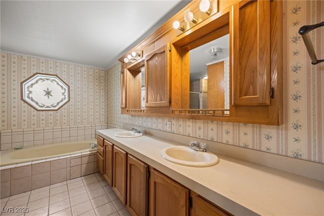 2275 Napal Vista Cir, House other with 3 bedrooms, 2 bathrooms and null parking in Logandale NV | Image 35