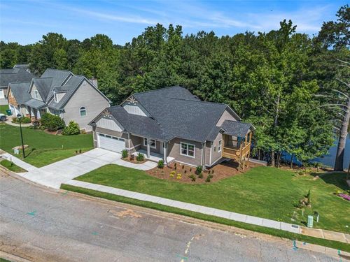 301 Retreat Way, Carrollton, GA, 30116-8817 | Card Image