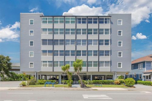 53-841 4th Ave N, ST PETERSBURG, FL, 33701-2711 | Card Image