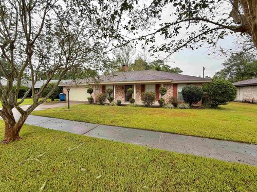 3220 Lancelot St, Orange, TX, 77630-3041 | Card Image