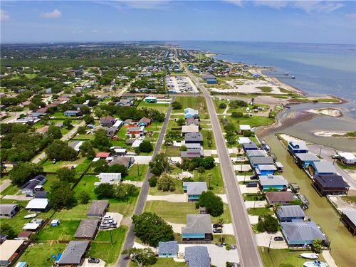 4026 Laguna Shores Rd, Corpus Christi, TX, 78418-3119 | Card Image