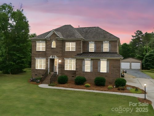 9450 Surface Hill Rd, Mint Hill, NC, 28227-5630 | Card Image