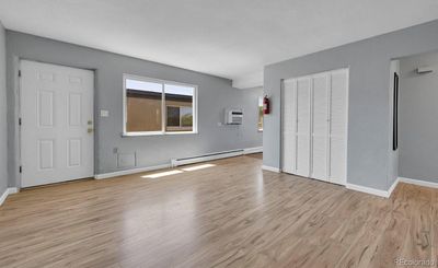 21 - 1445 Yosemite Street, Condo with 2 bedrooms, 1 bathrooms and 1 parking in Denver CO | Image 2