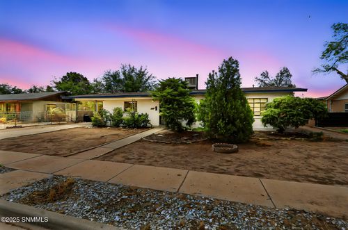 610 College Pl, Las Cruces, NM, 88005-3329 | Card Image