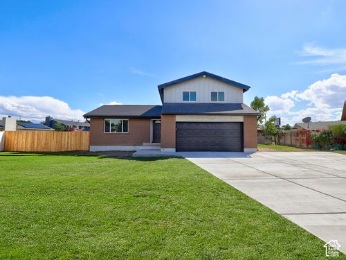 4067 S Starwood Cir, West Valley City, UT, 84120-4128 | Card Image